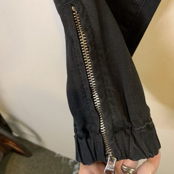 Frame Size 23 Moto Zip Crop Pants Washed Black - Picture 10 of 11